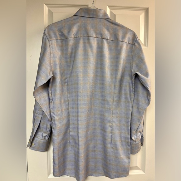 Beautiful ETON dress shirt. Size 42, 16.5, 32 sleeves. Amazing quality. - Picture 2 of 3